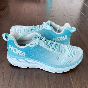 Hoka One One Clifton 6 Running Shoes Worn Once